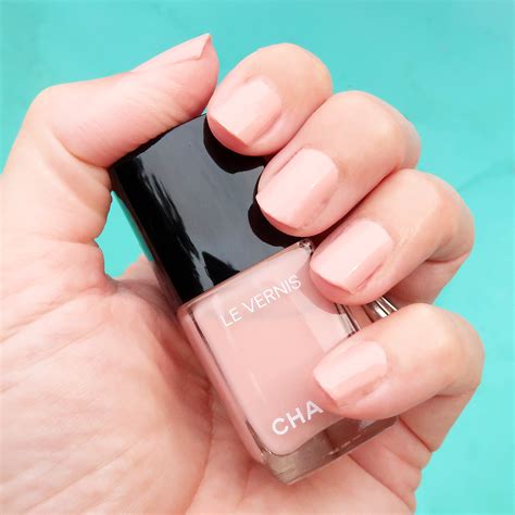 l'égérie de chanel|chanel nail polish afterglow.